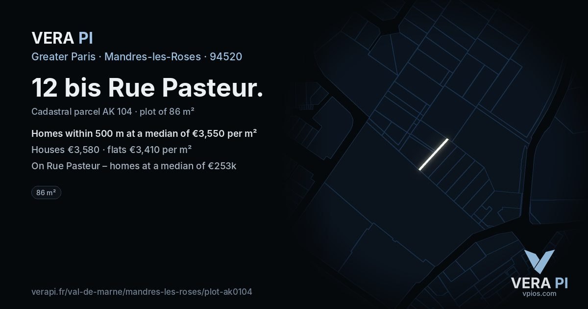 12 bis Rue Pasteur, Mandres-les-Roses at night – the plot lit, the parcels around coloured by the prices near them