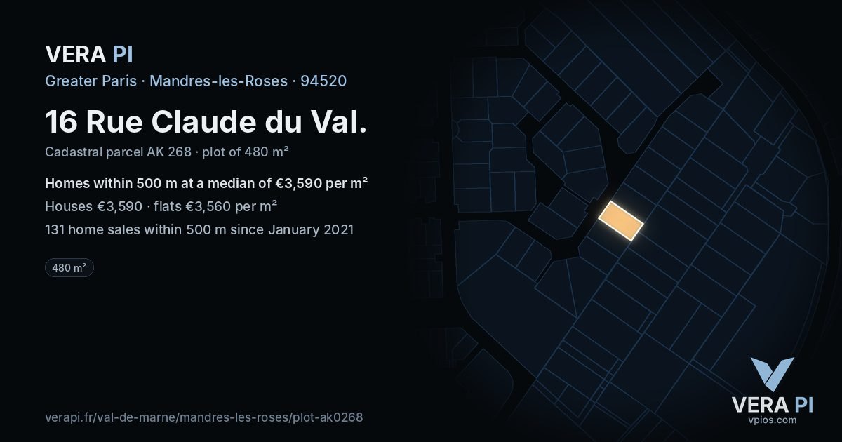 16 Rue Claude du Val, Mandres-les-Roses at night – the plot lit, the parcels around coloured by the prices near them