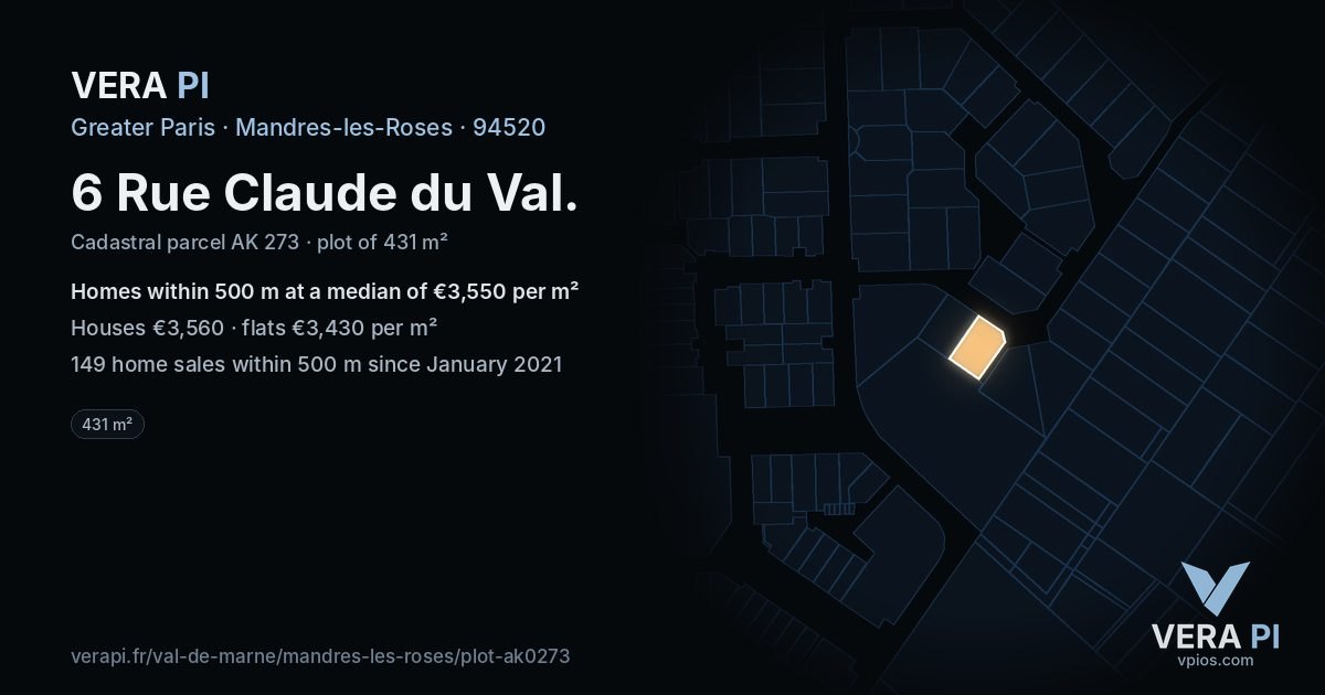 6 Rue Claude du Val, Mandres-les-Roses at night – the plot lit, the parcels around coloured by the prices near them