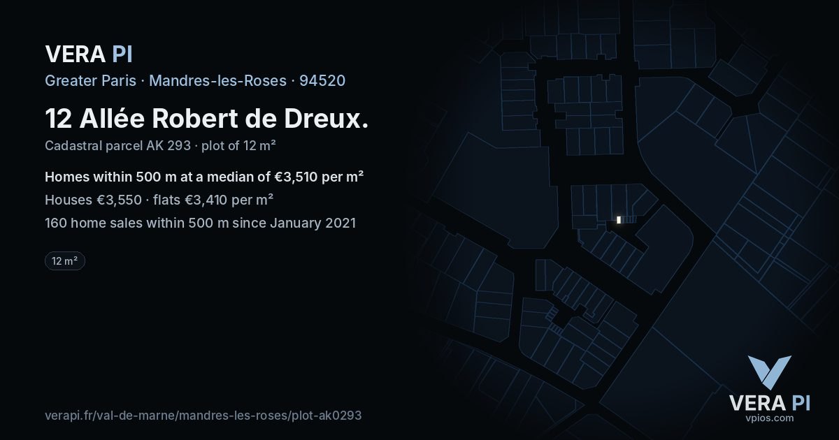 12 Allée Robert de Dreux, Mandres-les-Roses at night – the plot lit, the parcels around coloured by the prices near them