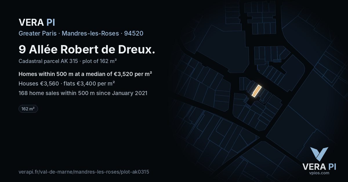 9 Allée Robert de Dreux, Mandres-les-Roses at night – the plot lit, the parcels around coloured by the prices near them
