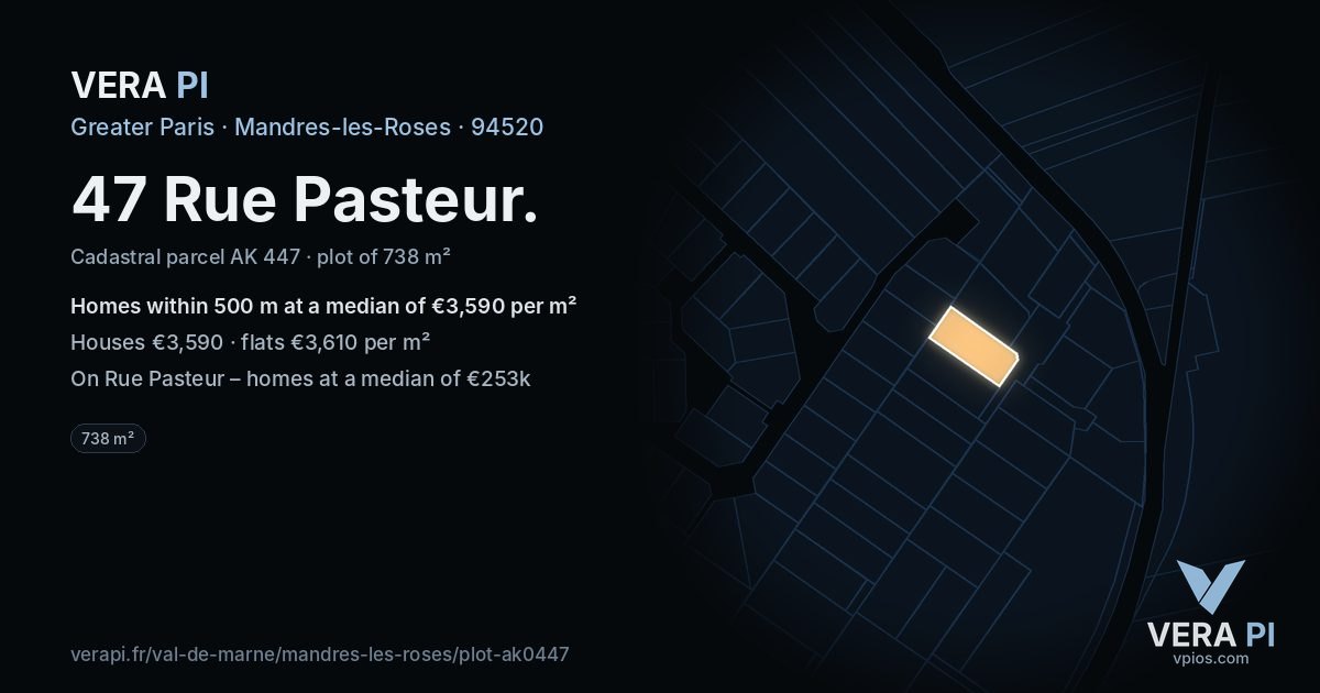 47 Rue Pasteur, Mandres-les-Roses at night – the plot lit, the parcels around coloured by the prices near them