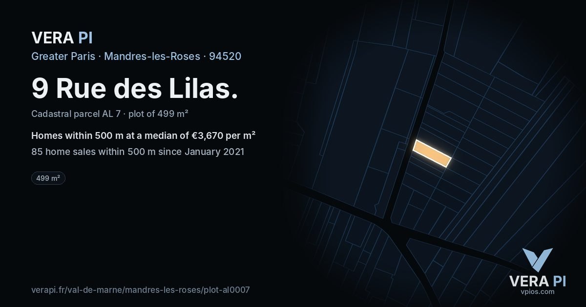 9 Rue des Lilas, Mandres-les-Roses at night – the plot lit, the parcels around coloured by the prices near them
