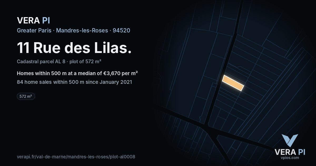 11 Rue des Lilas, Mandres-les-Roses at night – the plot lit, the parcels around coloured by the prices near them