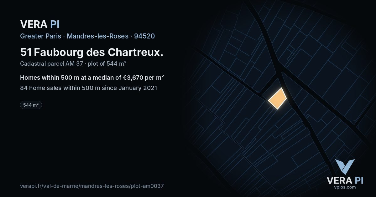 51 Faubourg des Chartreux, Mandres-les-Roses at night – the plot lit, the parcels around coloured by the prices near them