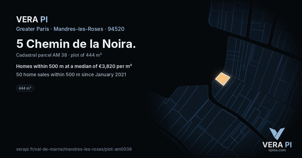 5 Chemin de la Noira, Mandres-les-Roses at night – the plot lit, the parcels around coloured by the prices near them