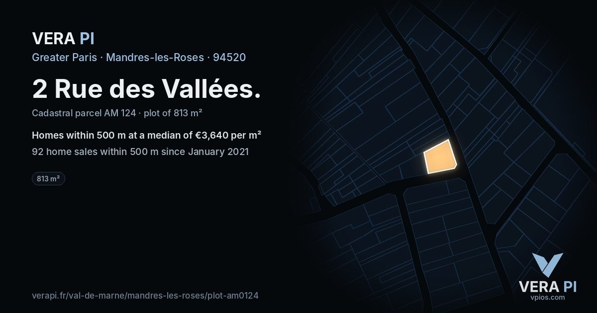 2 Rue des Vallées, Mandres-les-Roses at night – the plot lit, the parcels around coloured by the prices near them
