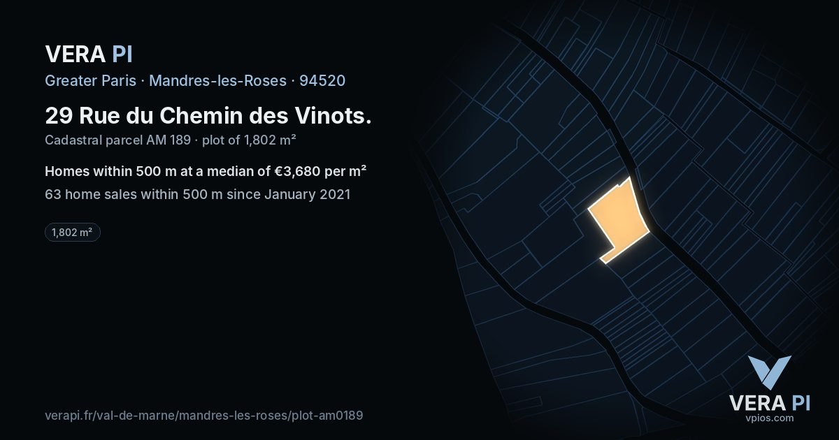 29 Rue du Chemin des Vinots, Mandres-les-Roses at night – the plot lit, the parcels around coloured by the prices near them