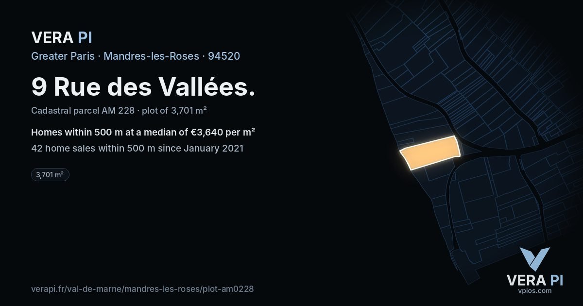 9 Rue des Vallées, Mandres-les-Roses at night – the plot lit, the parcels around coloured by the prices near them