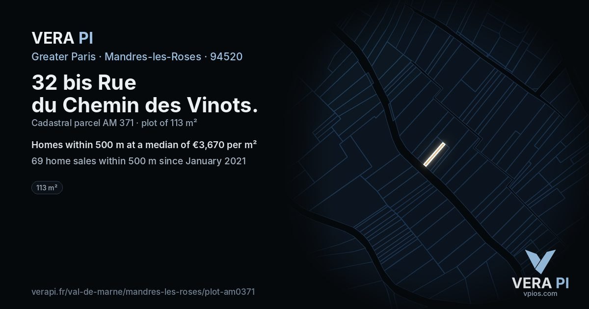 32 bis Rue du Chemin des Vinots, Mandres-les-Roses at night – the plot lit, the parcels around coloured by the prices near them