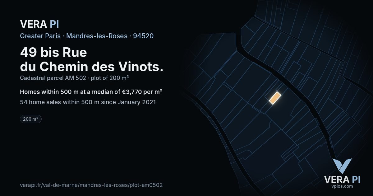 49 bis Rue du Chemin des Vinots, Mandres-les-Roses at night – the plot lit, the parcels around coloured by the prices near them