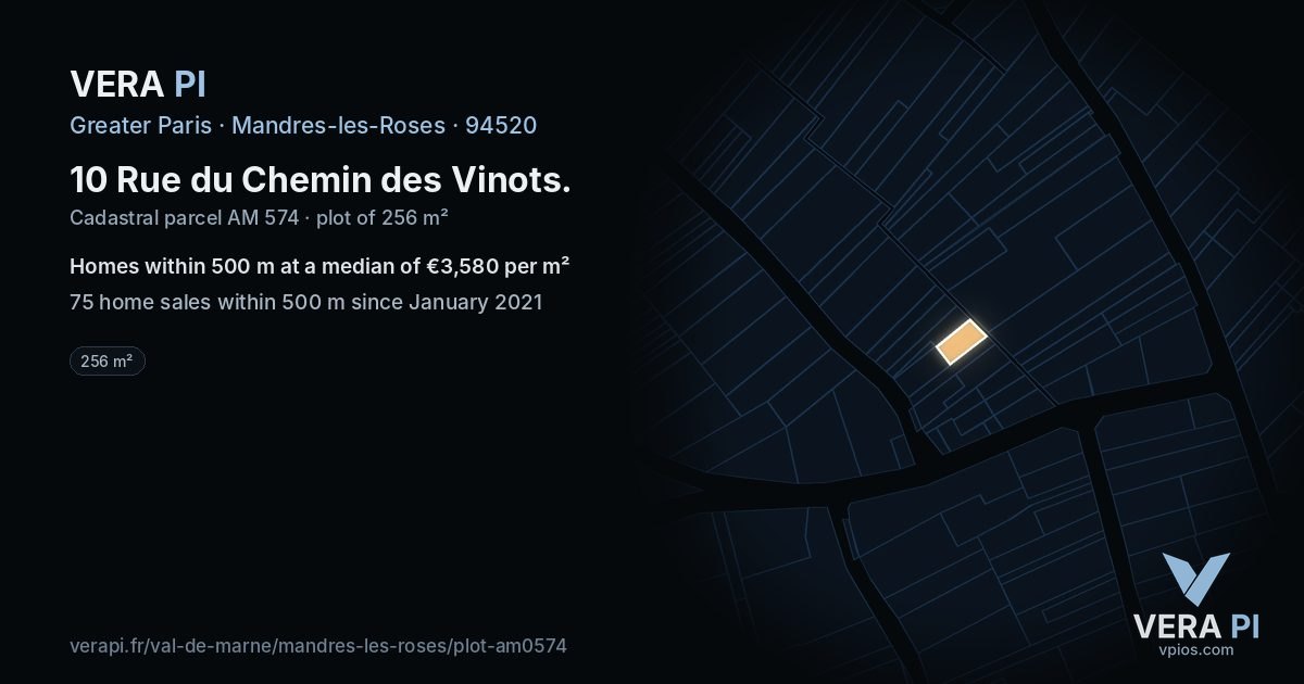 10 Rue du Chemin des Vinots, Mandres-les-Roses at night – the plot lit, the parcels around coloured by the prices near them