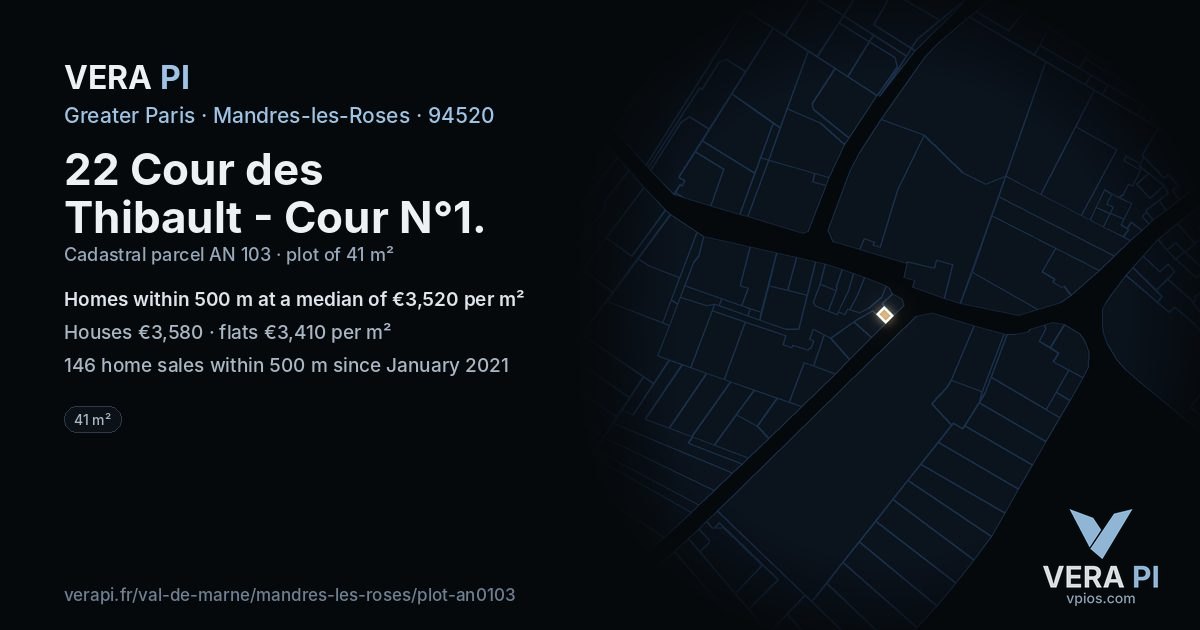 22 Cour des Thibault - Cour N°1, Mandres-les-Roses at night – the plot lit, the parcels around coloured by the prices near them