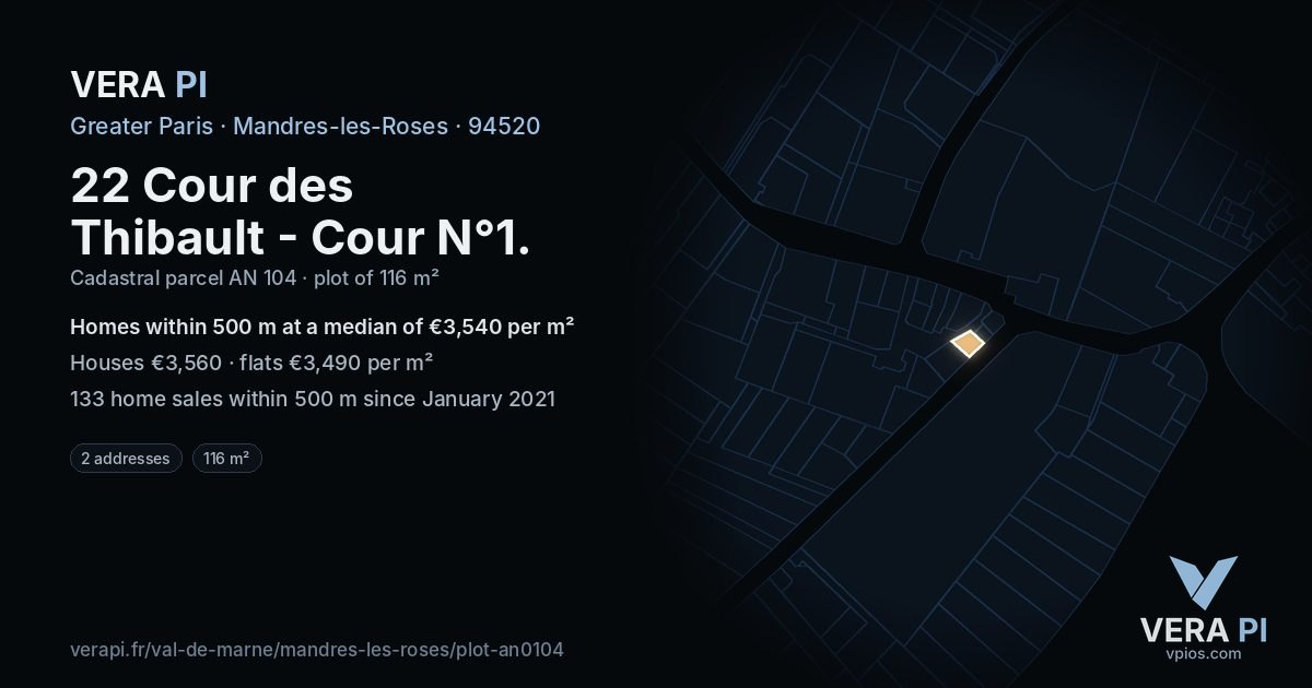 22 Cour des Thibault - Cour N°1, Mandres-les-Roses at night – the plot lit, the parcels around coloured by the prices near them