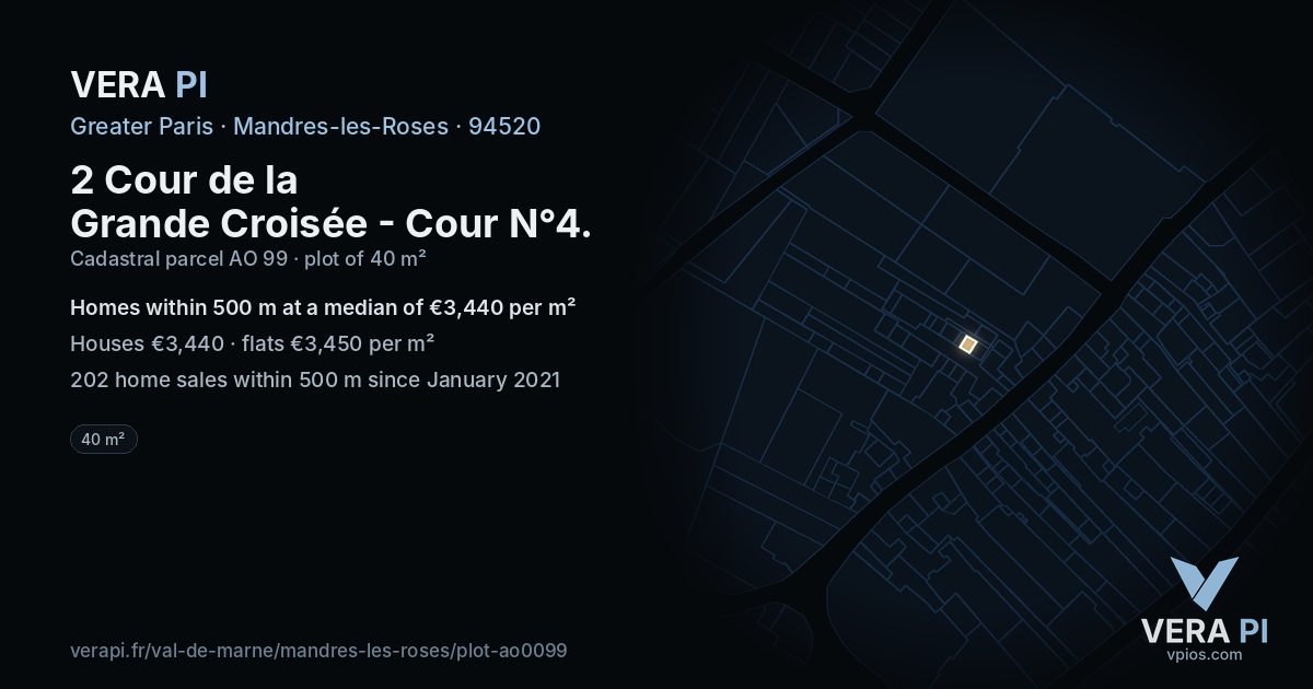 2 Cour de la Grande Croisée - Cour N°4, Mandres-les-Roses at night – the plot lit, the parcels around coloured by the prices near them