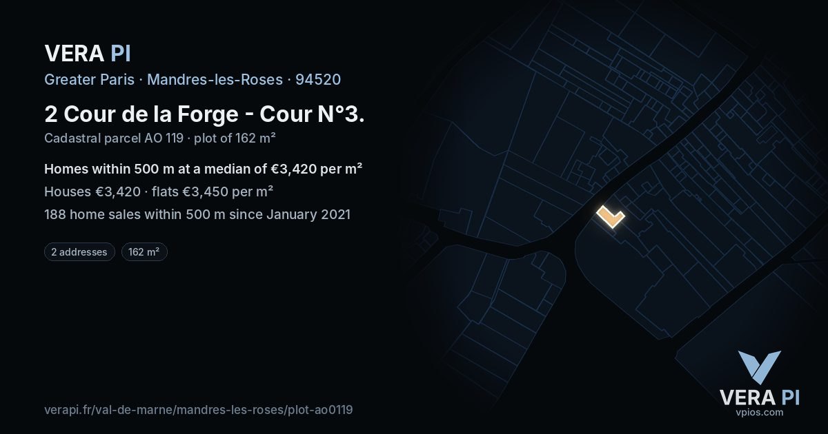 2 Cour de la Forge - Cour N°3, Mandres-les-Roses at night – the plot lit, the parcels around coloured by the prices near them