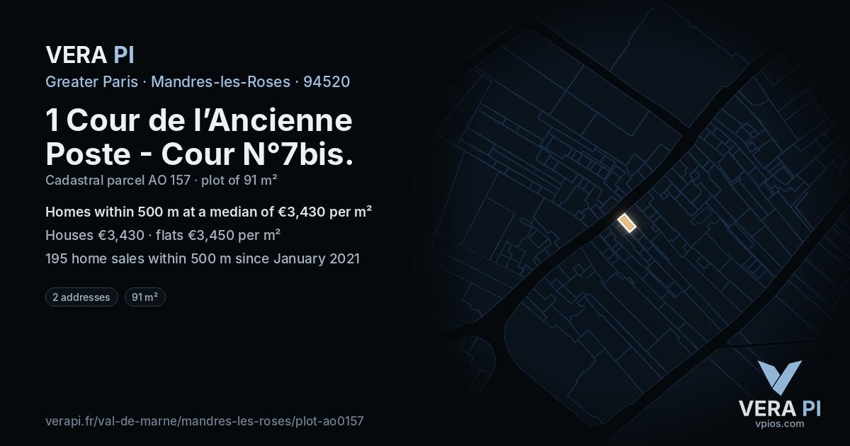 1 Cour de l’Ancienne Poste - Cour N°7bis, Mandres-les-Roses at night – the plot lit, the parcels around coloured by the prices near them