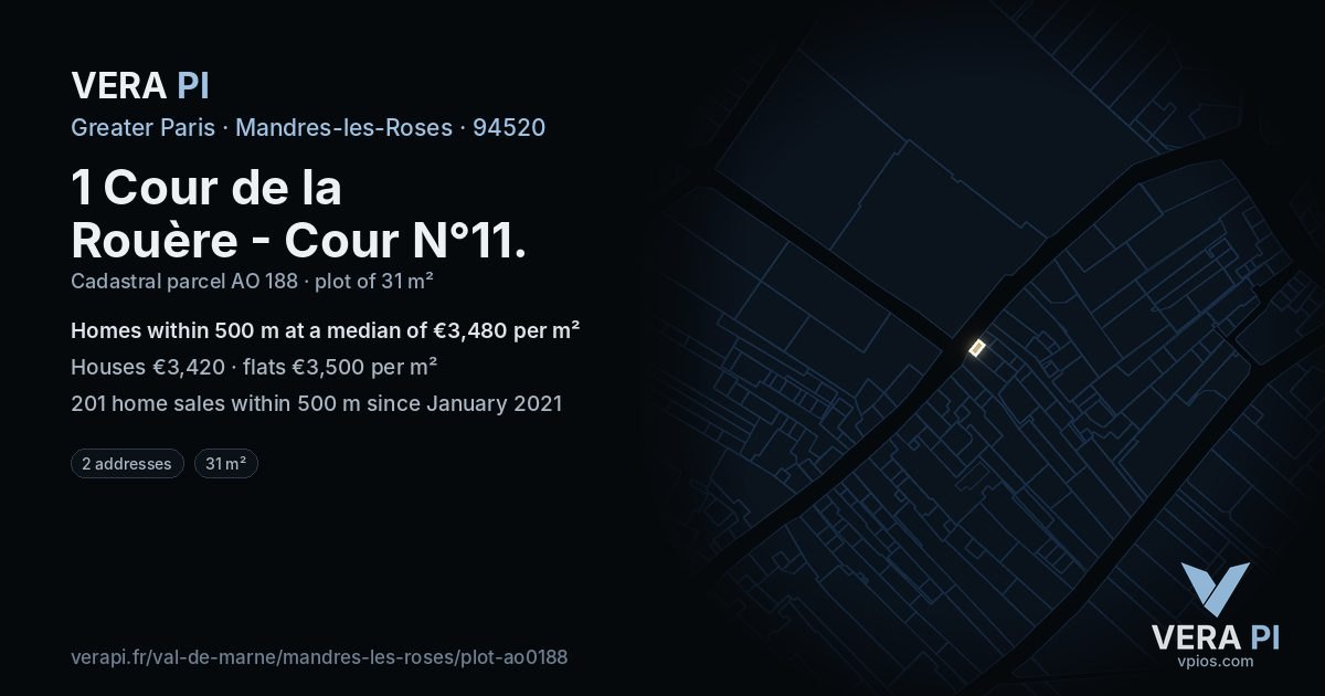 1 Cour de la Rouère - Cour N°11, Mandres-les-Roses at night – the plot lit, the parcels around coloured by the prices near them