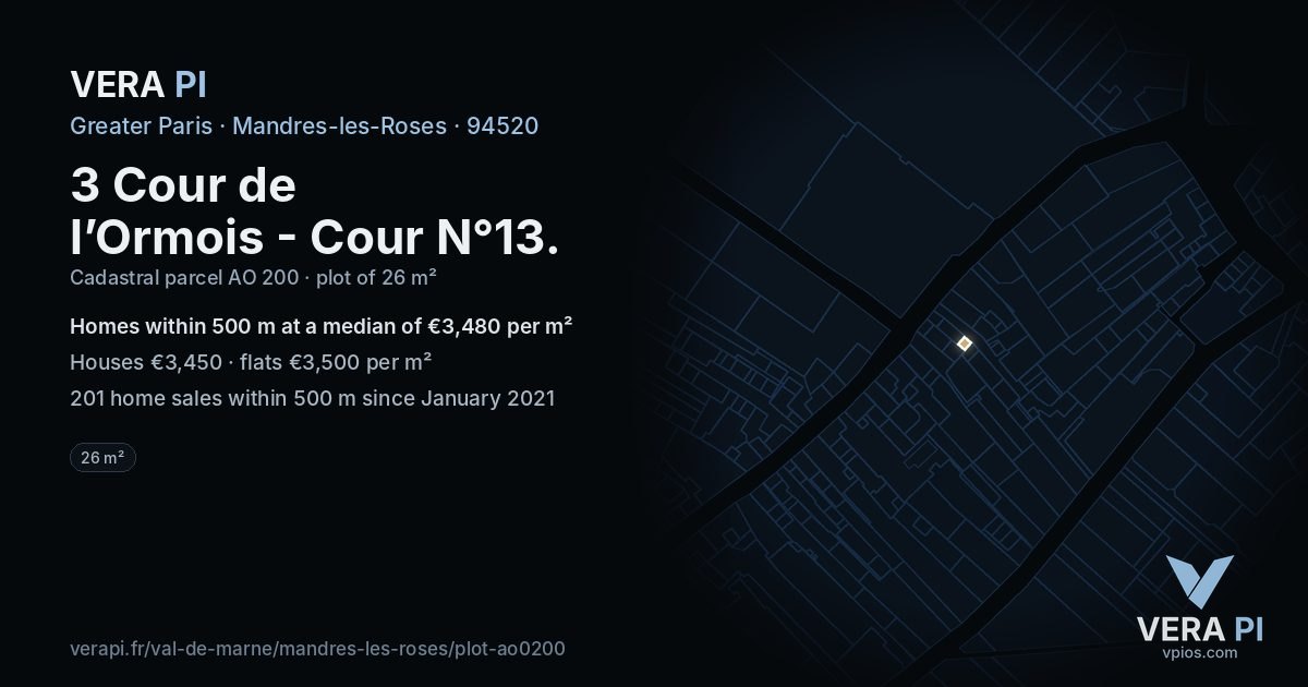3 Cour de l’Ormois - Cour N°13, Mandres-les-Roses at night – the plot lit, the parcels around coloured by the prices near them