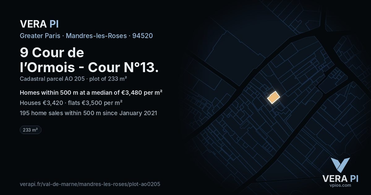 9 Cour de l’Ormois - Cour N°13, Mandres-les-Roses at night – the plot lit, the parcels around coloured by the prices near them