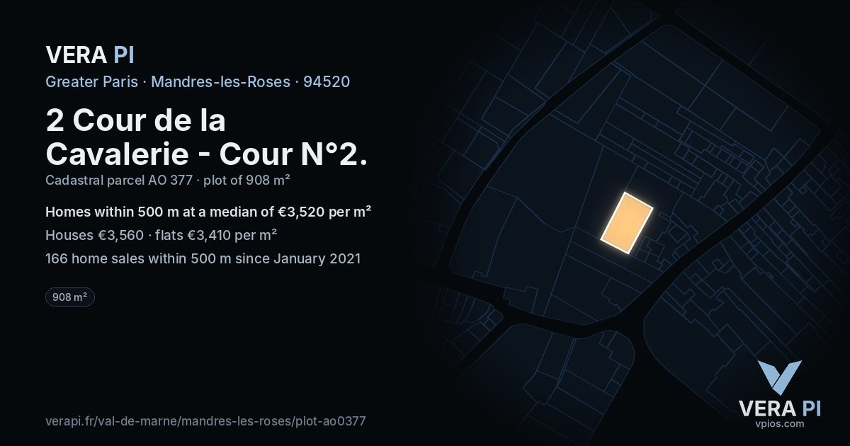 2 Cour de la Cavalerie - Cour N°2, Mandres-les-Roses at night – the plot lit, the parcels around coloured by the prices near them