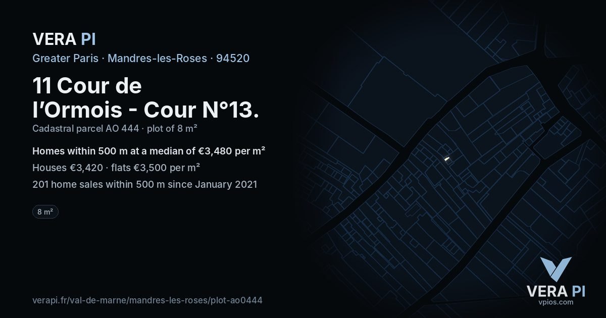 11 Cour de l’Ormois - Cour N°13, Mandres-les-Roses at night – the plot lit, the parcels around coloured by the prices near them