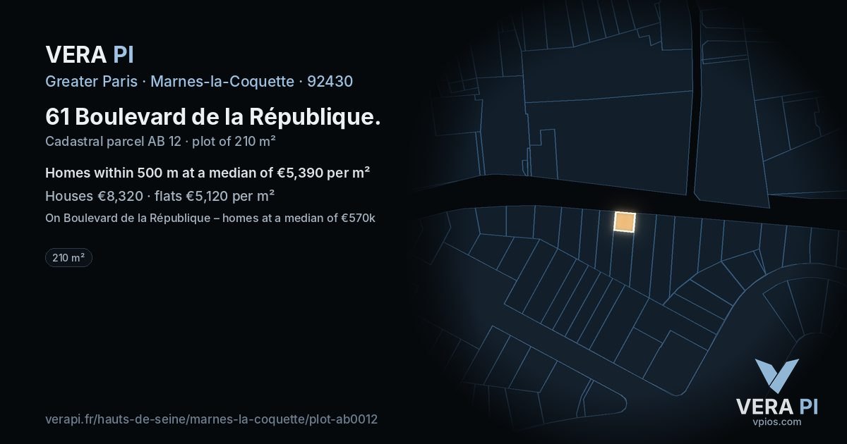 61 Boulevard de la République, Marnes-la-Coquette at night – the plot lit, the parcels around coloured by the prices near them