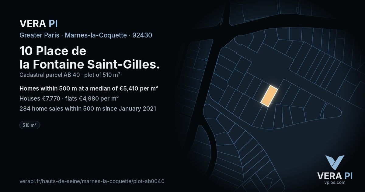 10 Place de la Fontaine Saint-Gilles, Marnes-la-Coquette at night – the plot lit, the parcels around coloured by the prices near them