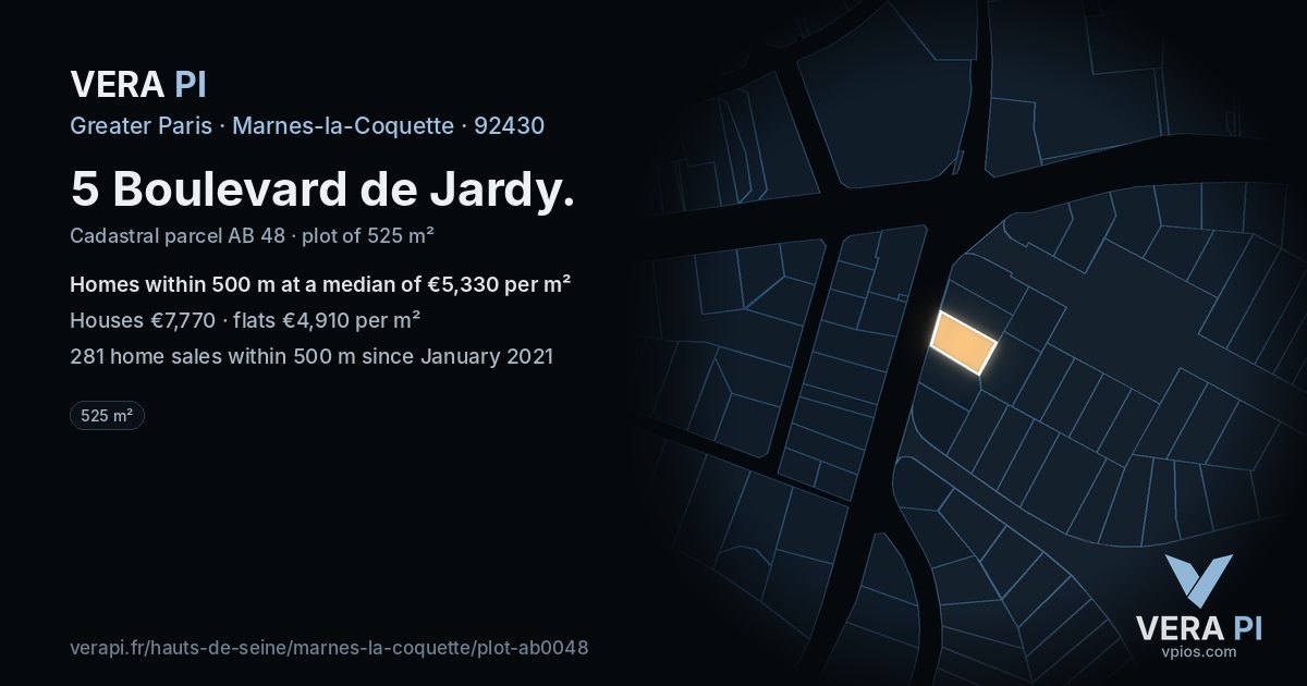 5 Boulevard de Jardy, Marnes-la-Coquette at night – the plot lit, the parcels around coloured by the prices near them