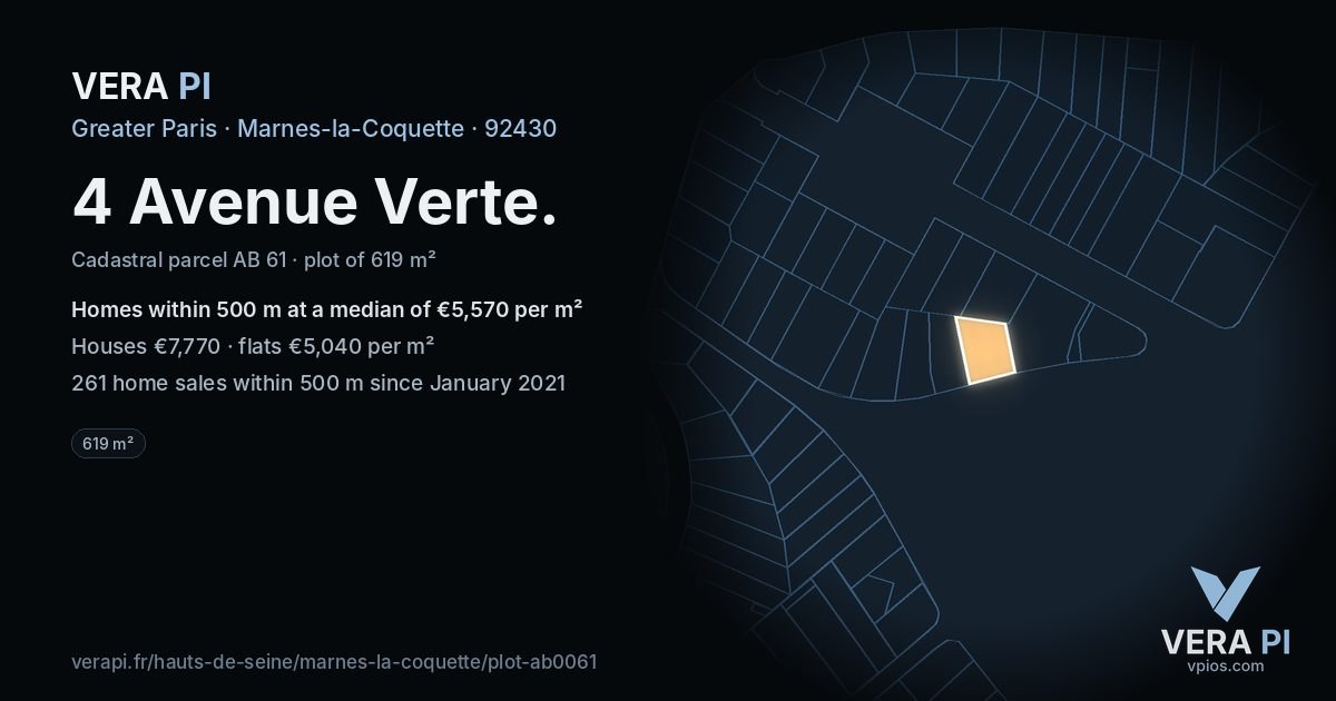 4 Avenue Verte, Marnes-la-Coquette at night – the plot lit, the parcels around coloured by the prices near them