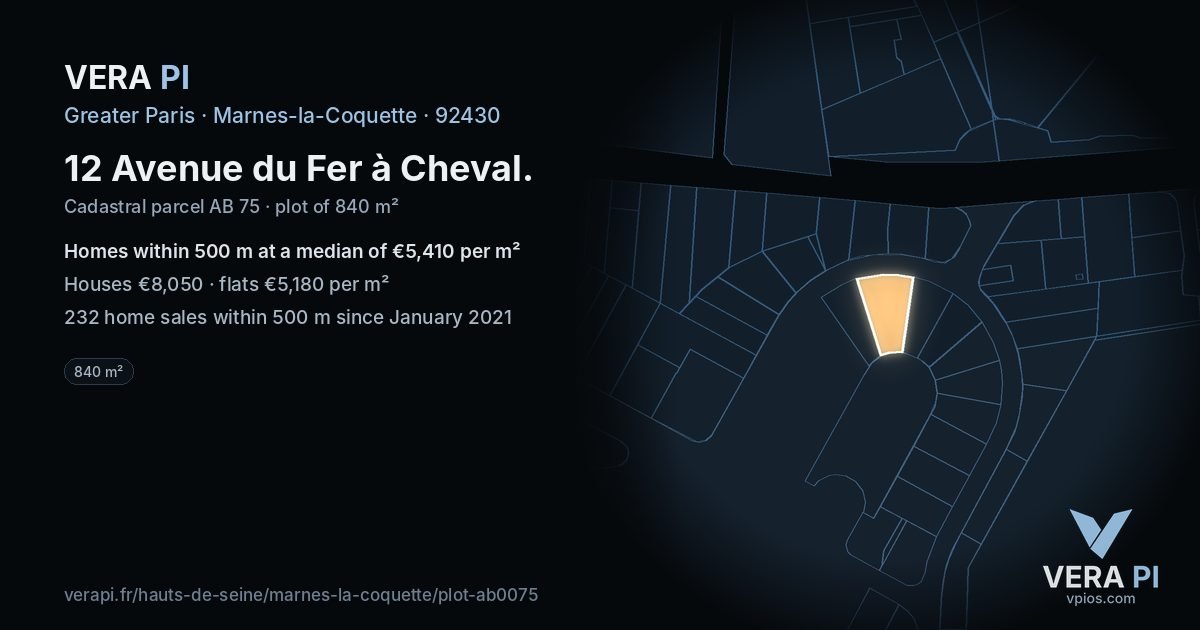 12 Avenue du Fer à Cheval, Marnes-la-Coquette at night – the plot lit, the parcels around coloured by the prices near them