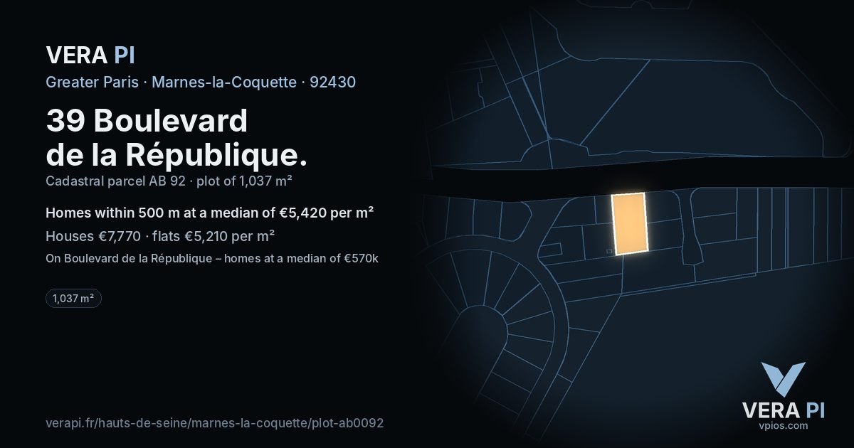39 Boulevard de la République, Marnes-la-Coquette at night – the plot lit, the parcels around coloured by the prices near them