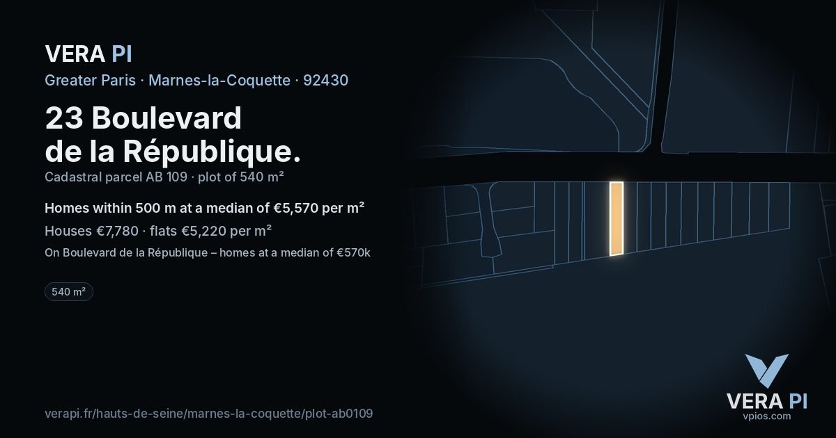 23 Boulevard de la République, Marnes-la-Coquette at night – the plot lit, the parcels around coloured by the prices near them