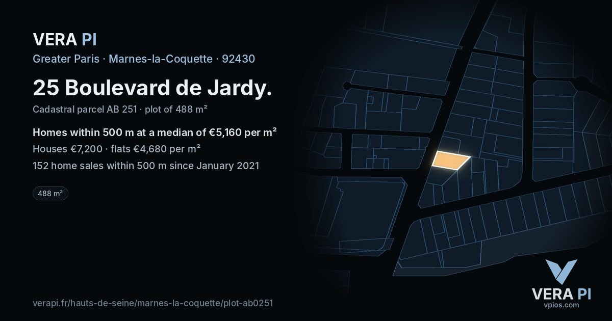 25 Boulevard de Jardy, Marnes-la-Coquette at night – the plot lit, the parcels around coloured by the prices near them