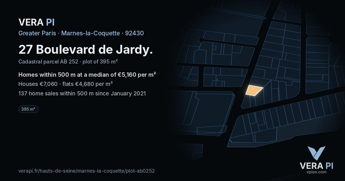 27 Boulevard de Jardy, Marnes-la-Coquette at night – the plot lit, the parcels around coloured by the prices near them