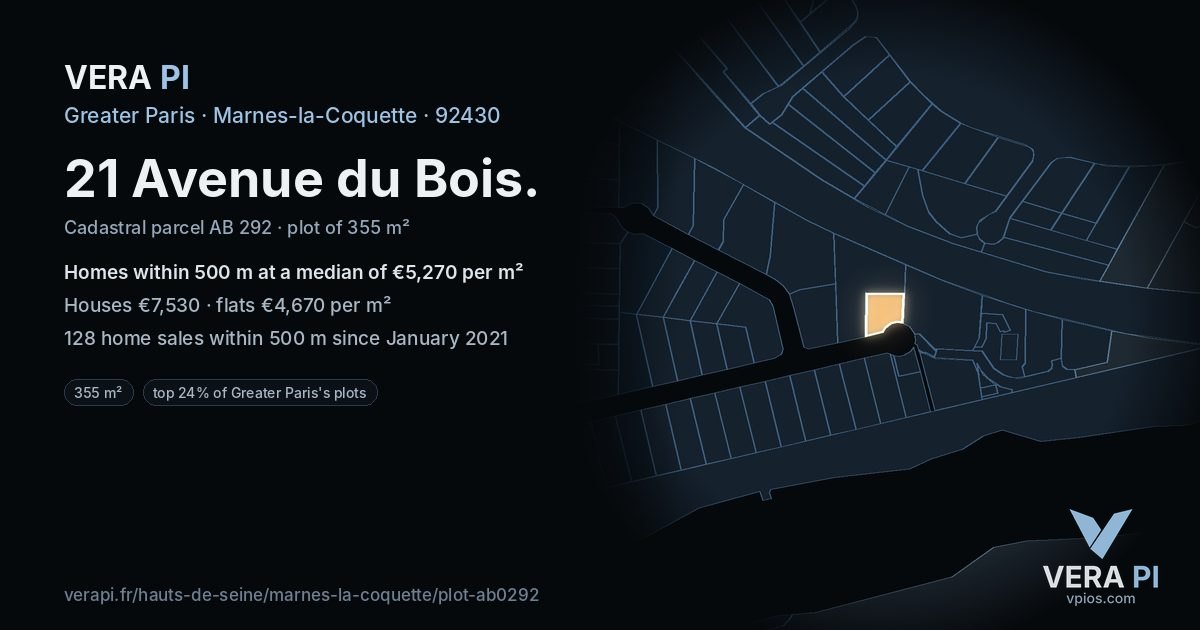 21 Avenue du Bois, Marnes-la-Coquette at night – the plot lit, the parcels around coloured by the prices near them