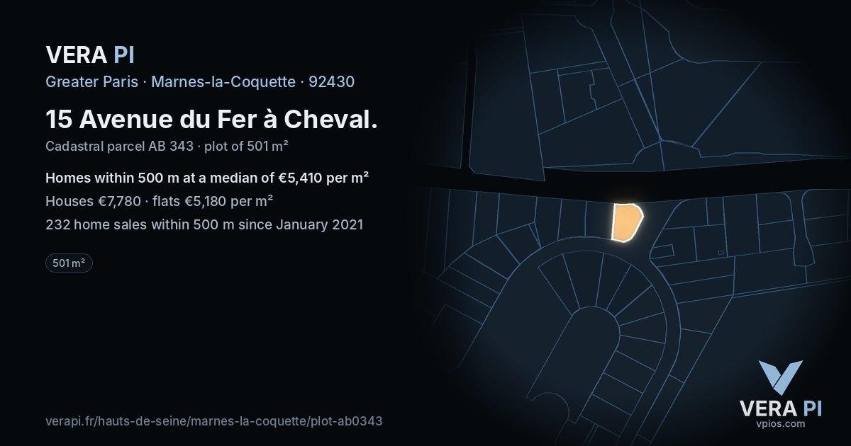 15 Avenue du Fer à Cheval, Marnes-la-Coquette at night – the plot lit, the parcels around coloured by the prices near them