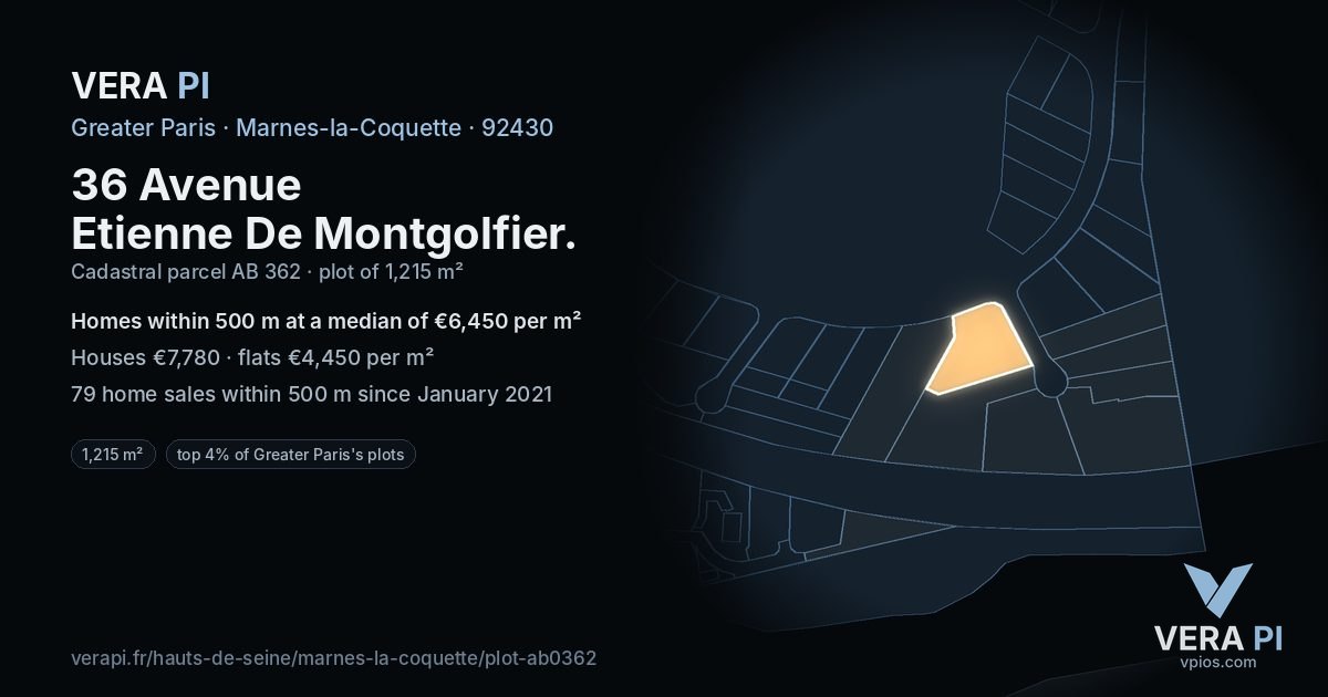 36 Avenue Etienne De Montgolfier, Marnes-la-Coquette at night – the plot lit, the parcels around coloured by the prices near them