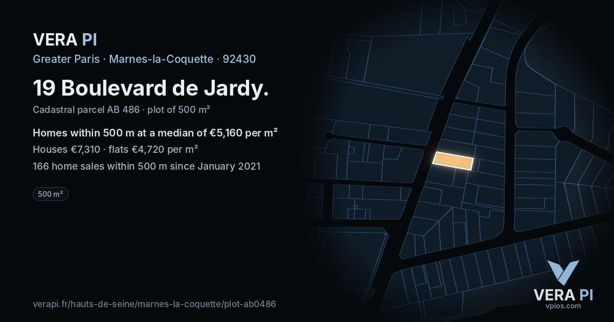 19 Boulevard de Jardy, Marnes-la-Coquette at night – the plot lit, the parcels around coloured by the prices near them