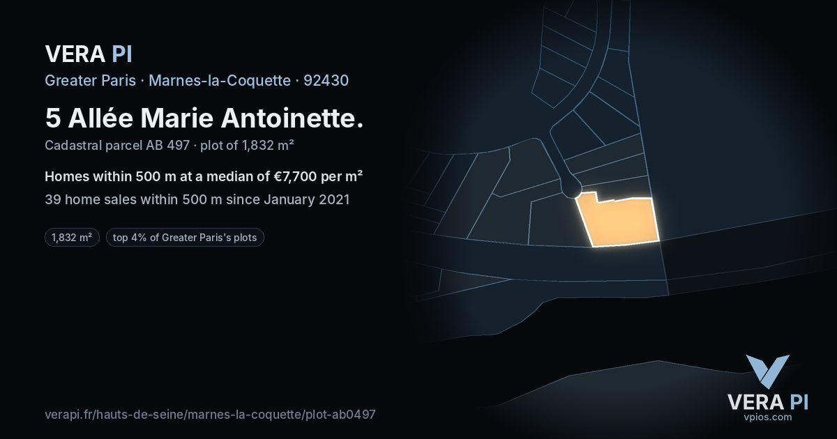 5 Allée Marie Antoinette, Marnes-la-Coquette at night – the plot lit, the parcels around coloured by the prices near them