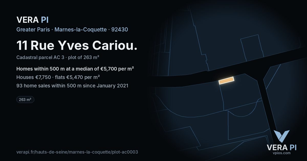 11 Rue Yves Cariou, Marnes-la-Coquette at night – the plot lit, the parcels around coloured by the prices near them