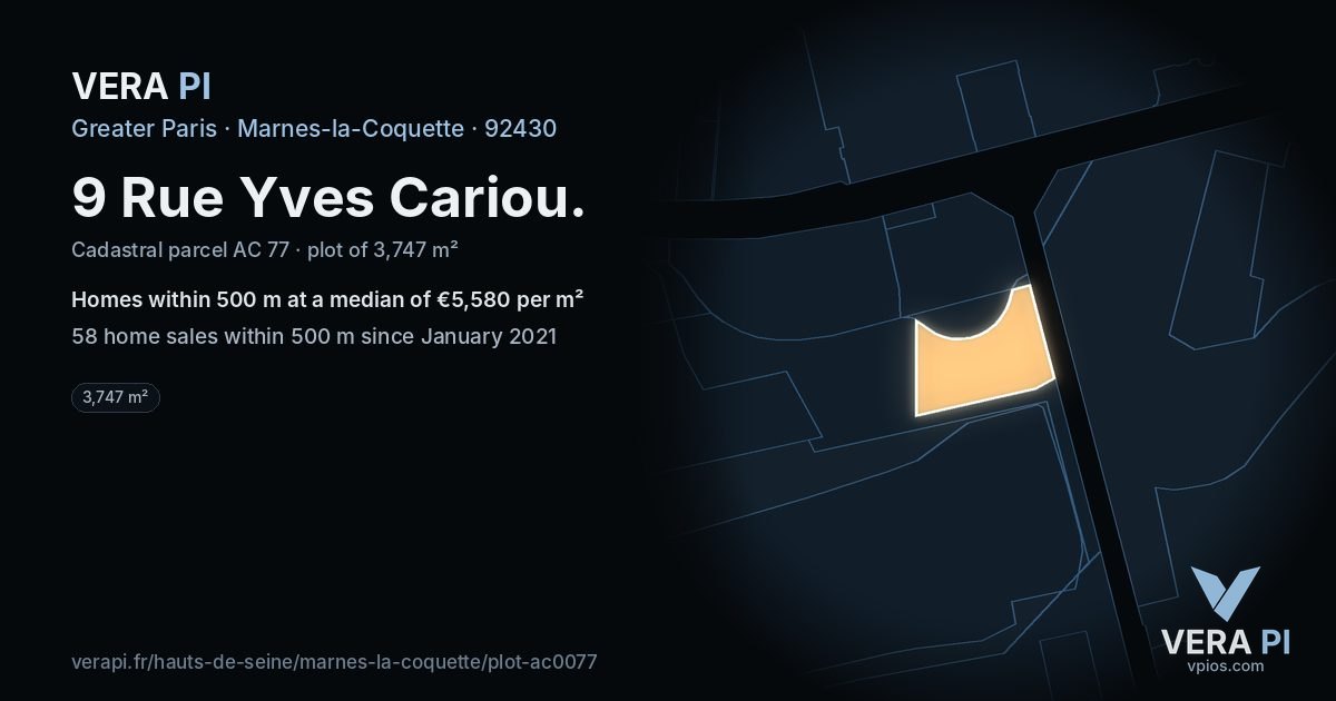9 Rue Yves Cariou, Marnes-la-Coquette at night – the plot lit, the parcels around coloured by the prices near them