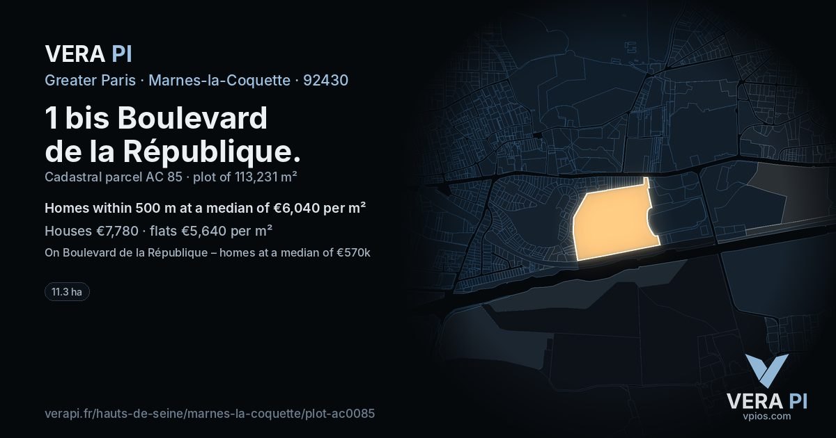 1 bis Boulevard de la République, Marnes-la-Coquette at night – the plot lit, the parcels around coloured by the prices near them