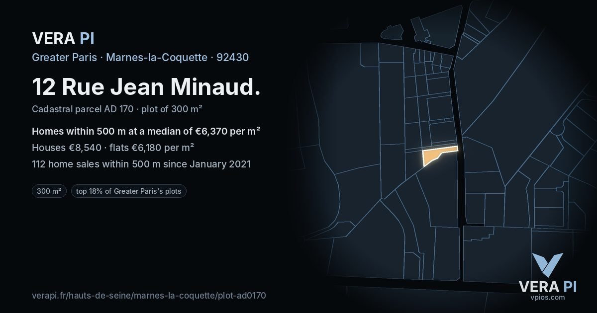 12 Rue Jean Minaud, Marnes-la-Coquette at night – the plot lit, the parcels around coloured by the prices near them