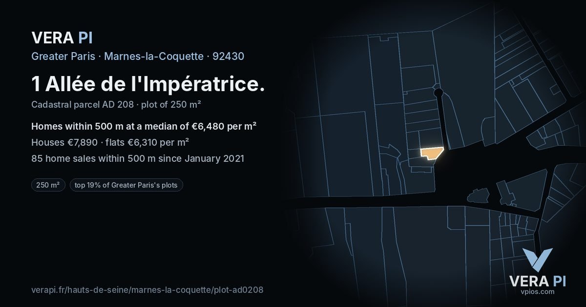 1 Allée de l'Impératrice, Marnes-la-Coquette at night – the plot lit, the parcels around coloured by the prices near them