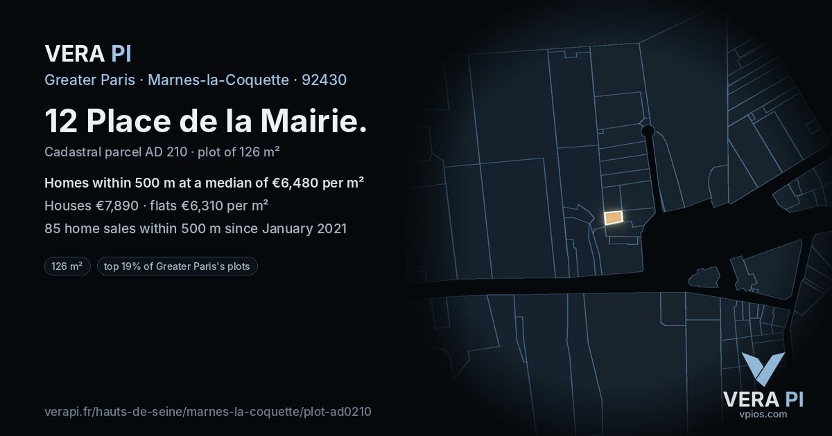 12 Place de la Mairie, Marnes-la-Coquette at night – the plot lit, the parcels around coloured by the prices near them