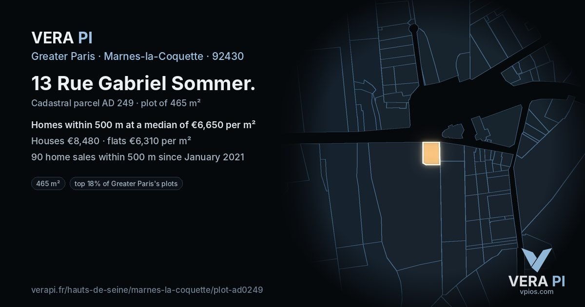 13 Rue Gabriel Sommer, Marnes-la-Coquette at night – the plot lit, the parcels around coloured by the prices near them