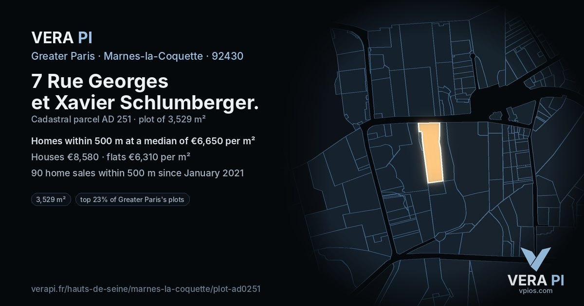 7 Rue Georges et Xavier Schlumberger, Marnes-la-Coquette at night – the plot lit, the parcels around coloured by the prices near them