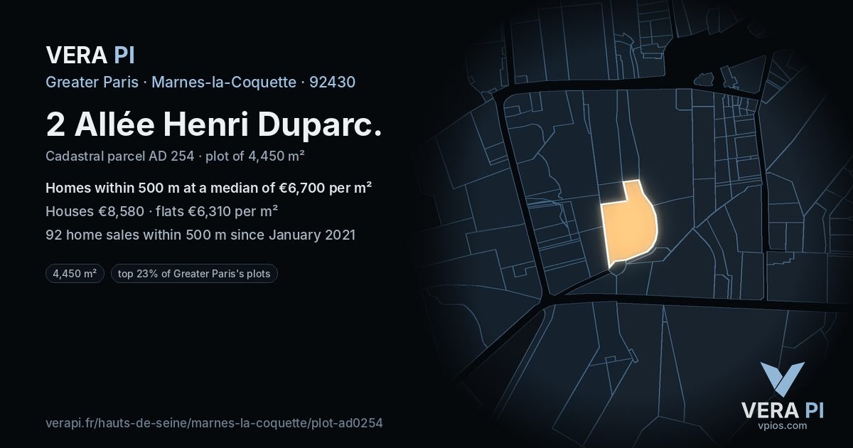 2 Allée Henri Duparc, Marnes-la-Coquette at night – the plot lit, the parcels around coloured by the prices near them
