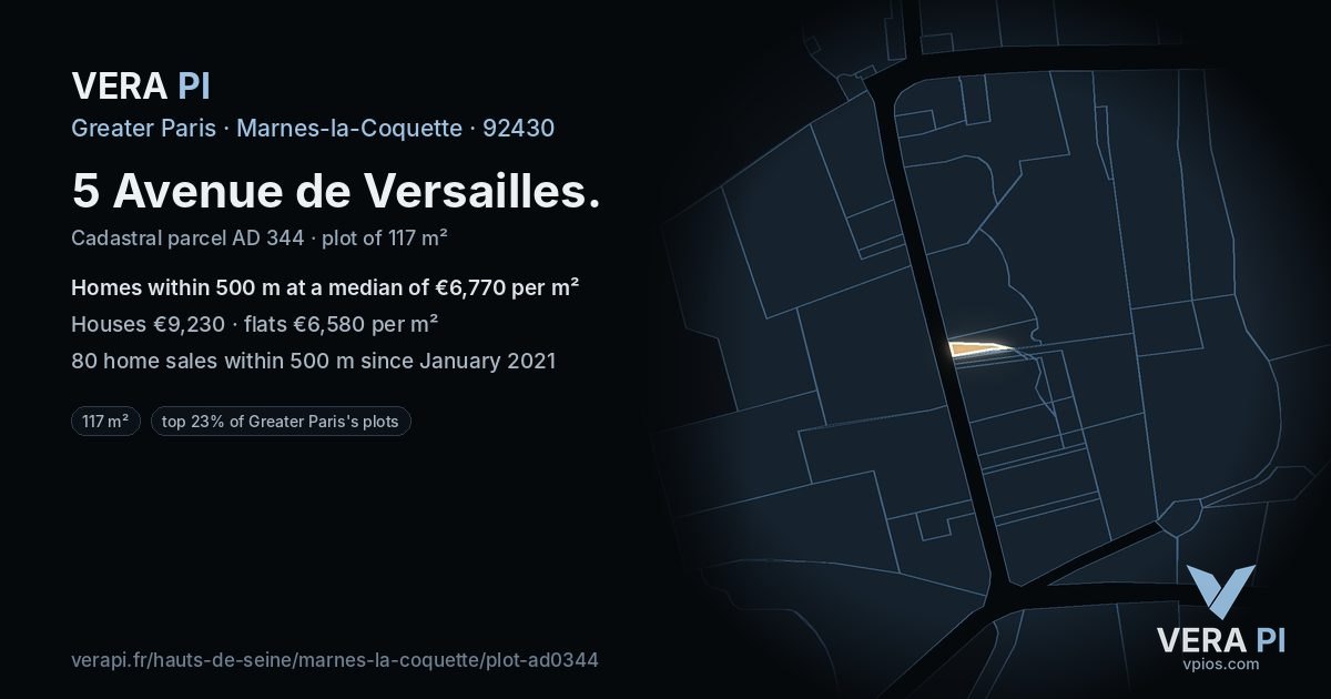 5 Avenue de Versailles, Marnes-la-Coquette at night – the plot lit, the parcels around coloured by the prices near them